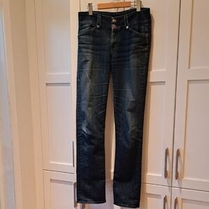 076 - Classic Indigo Straight Leg Jeans